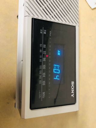 1986 Sony ICF - C16W Dream Machine Alarm Clock AM/FM Radio Snooze Bar Vintage 80s 8