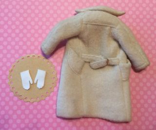Vintage Barbie Clothes 915 Peachy Fleecy Coat,  Gloves 4