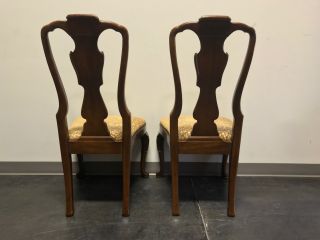 HENREDON 18th Century Portfolio Walnut Queen Anne Dining Side Chairs - Pair 2 4