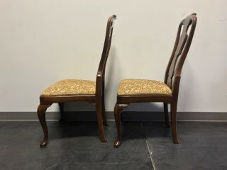 HENREDON 18th Century Portfolio Walnut Queen Anne Dining Side Chairs - Pair 2 5