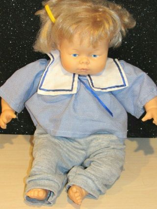 Vintage Horsman 18 " 1975 Baby Doll,  Vinyl Head Arms And Legs Cloth Body Cutie