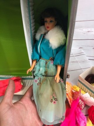 Vintage 1965 Barbie Doll Trunk With Doll And Clothes 12
