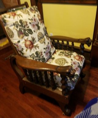 Antique Oak Lion Head Morris Chair