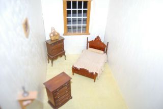 Dollhouse Furniture 1:12 Scale 4 Pc Vintage Victorian Bedroom Set
