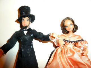 VINTAGE ABE LINCOLN & MARY TODD DOLLS - 6 - 7 