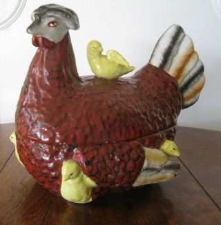Vintage Large English Hen On A Nest With Chicks Staffordshire Ware Box Or Tureen