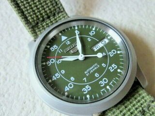 Seiko 5 Military Automatic 7s26 - 02j0,  Snk805k2 Green Dial Signed Nato Strap