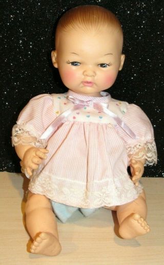 Vintage 1977 Horsman Bye - Lo Drink & Wet Baby Girl Doll W/ Outfit Adorable Doll