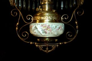 ANTIQUE B & H HANGING OIL LAMP (MATCHING SHADE AND FONT HOLDER) 5