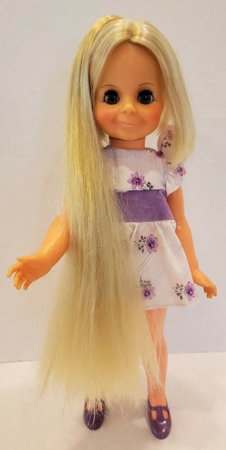 1973 Vintage Velvet Doll - Beauty Braider Velvet Doll - Crissy Family Doll