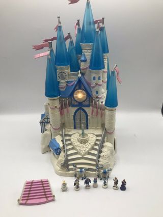 1996 Disney Princess Cinderella Castle Polly Pocket Trendmaster 9 Figures