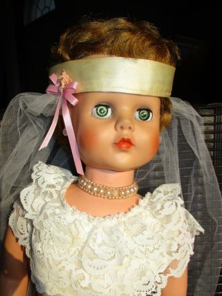Vintage Doll 251 A - E (649073) Wedding Doll 28 "
