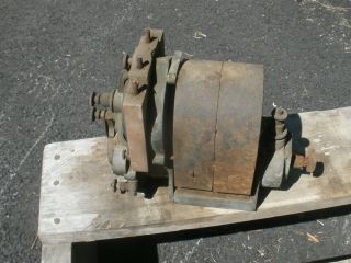 Antique Bosch Type Dr4,  4 Cyl Magneto,