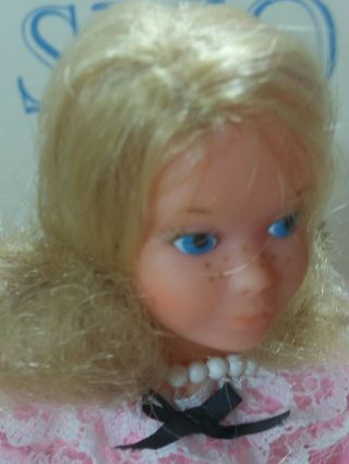 Vintage Blonde Quick Curl Skipper Barbie Doll 4223 In Guc Pink Dress