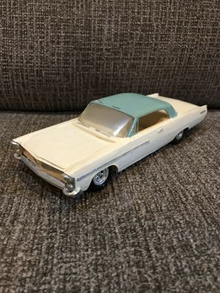 Vintage 1963 Amt Pontiac Bonneville Model Car Kit Built