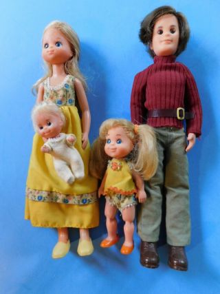 Vintage 1977 Sunshine 4 Pc Family Steve Stephie Sister & Baby Dressed Dolls A/o