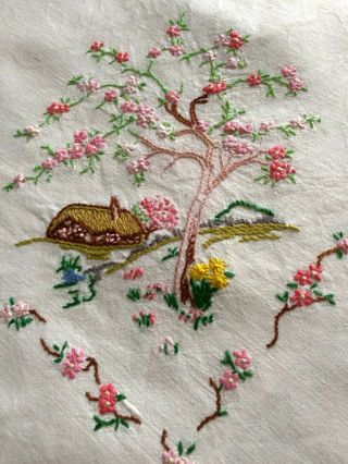VINTAGE LINEN Large HAND EMBROIDERED TABLECLOTH BLOSSOM TREES COTTAGE & GARDEN 6
