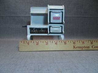 Dollhouse 1:12 Scale Vintage Roper Range Stove Item Ddl7510 With Accessories