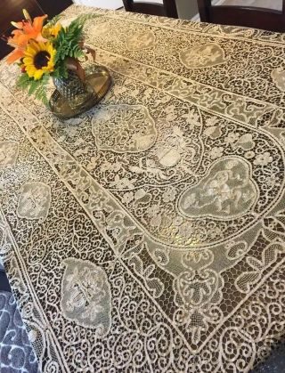 Exceptional Antique Italian Cantu Bobbin Lace Banquet Tablecloth Cherubs Beige