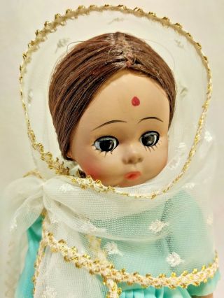 Madame Alexander Miniature Showcase Vintage 575 India 8 