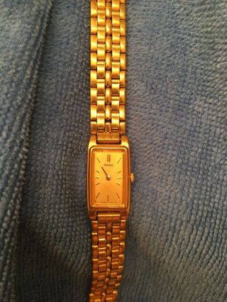 Seiko Vintage Antique Thin Gold Plated Basket Weave Band Ladies Watch 7