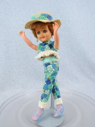 10 " Vintage Vogue Jan Doll With Swivel Waist & Tagged Vacation Outfit