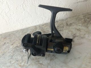 Shimano Axul - S Ultra Light Spinning Reel Made In Japan.  Perfect