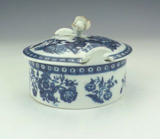 Antique First Period Worcester Porcelain - Blue & White Lidded Box - Unusual 5