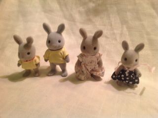 Calico Critters/sylvanian Families Vintage Babblebrook Rabbits/bunnies With Baby