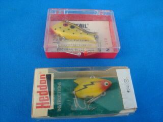 2 Vintage Fishing Lures Heddon Sonic 0385 & Speed Cast Fantail 233