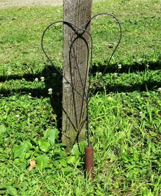 Primitive Twisted Wire HEART Rug Beater Wood Handle Antique Vintage Home Hearth 2