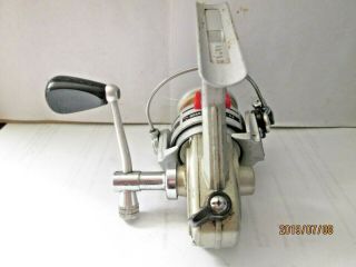 Vintage Rare Daiwa 1000C Spinning Reel (Japan) 4