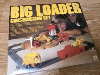 Vintage 1977 Big Loader Construction Set No.  5001 Tomy 100 Complete