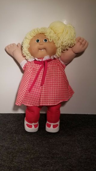 1983 Vintage Coleco Cabbage Patch Kids Susanna Lyda Baby W/ Clothes