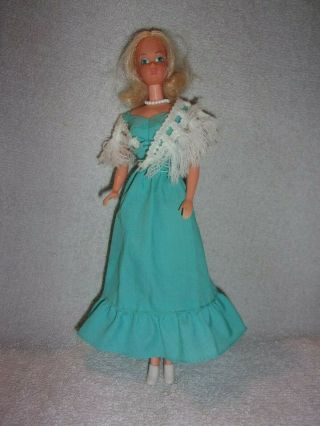 Vintage Deluxe Quick Curl Barbie Doll W/ Orig Aqua Dress,  Shawl,  Necklace