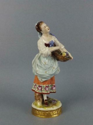Antique Porcelain Dresden German Lady Figurine by Volkstedt 8