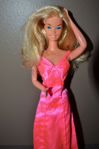 Vintage Barbie - 1977 Superstar Barbie In Pink Satin Dress