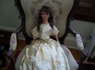 Pretty Vintage Boudoir Doll - 30s Era - Dressed In Her Ivory Satin Gown