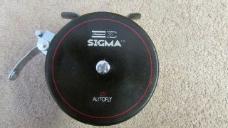 Vintage Shakespeare Sigma 20 Autofly Fly Fishing Reel - Made In The Usa