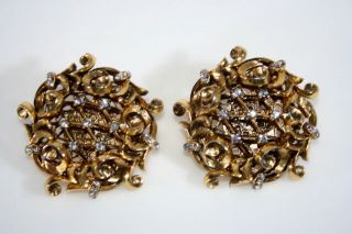 Vntg Large Carved Antique Gold Metal W/swarovski Crystals Clip Earrings - 3” Dia