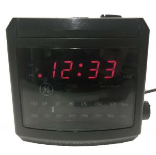Vintage General Electric Red Cube Digital Clock Radio Ge 7 - 4606bka Alarm
