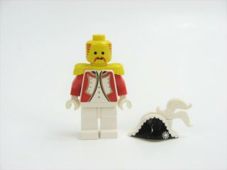 Vintage LEGO Imperial Guard Admiral Minifigure w/RED Vest White Plume 6271 3