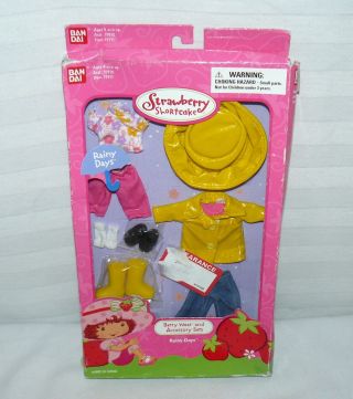 Strawberry Shortcake Rainy Days Berry Wear & Accessories Shoes Hat Jacket Boots