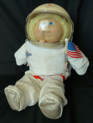 Vintage 1983 Young Astronauts Cabbage Patch Kids Doll Coleco Blonde Displayed