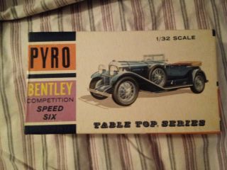 Vintage Pyro 1931 Bentley Competition Speed Six 1/32 Scale Model Car Kit