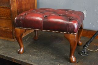Vintage Chesterfield Sofa Chair Tufted Button Red Leather Foot rest Foot stool 3