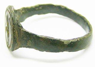 14th - 15th century Excavated Medieval bronze signet ring of a wise Heron Size 11 3