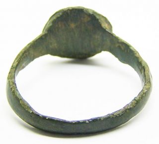 14th - 15th century Excavated Medieval bronze signet ring of a wise Heron Size 11 4