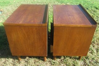 GORGEOUS PAIR MID CENTURY MODERN WALNUT NIGHTSTANDS END TABLE 50S 60S 5