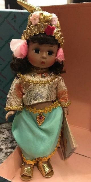 Vintage 8 " Madame Alexander Dolls Of The World - Thailand - 567